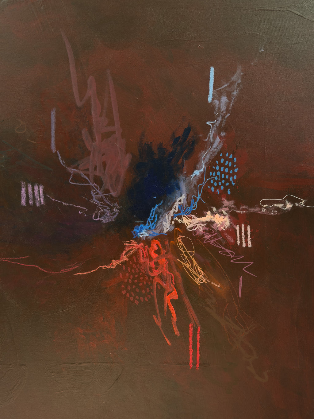 Abstraktes Original-Gemälde "sea of burgundy" in Burgundy-Tönen, Acryl und Öl Pastelle auf Leinwand, close up